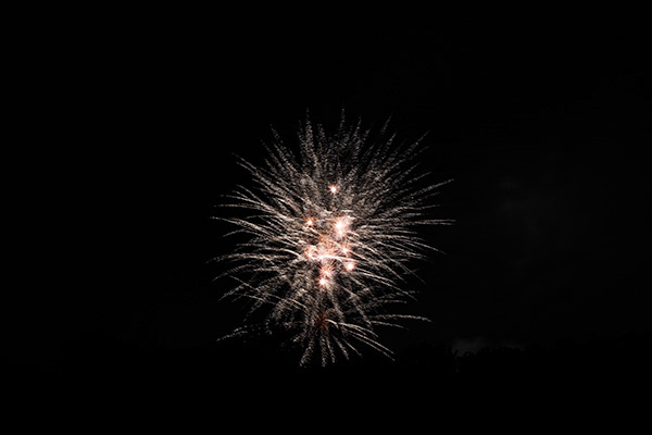 %_tempFileNamefireworks4july2019_3867%