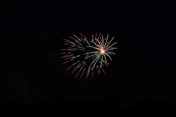 %_tempFileNameBelAirFireworks2023_2769%