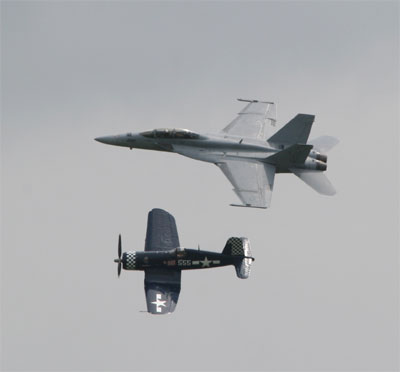 F18 and F4U Corsair