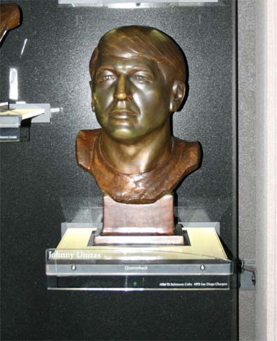 Johnny Unitas Bust