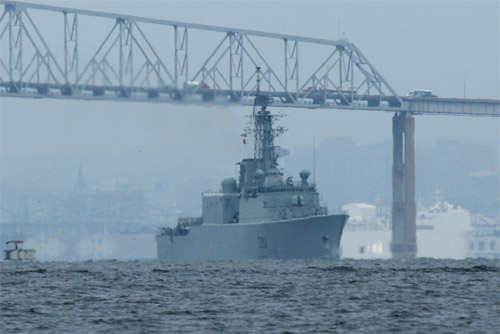 HMCS Ville de Quebec