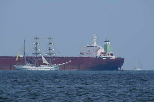 Guayas and Berge Atlantic